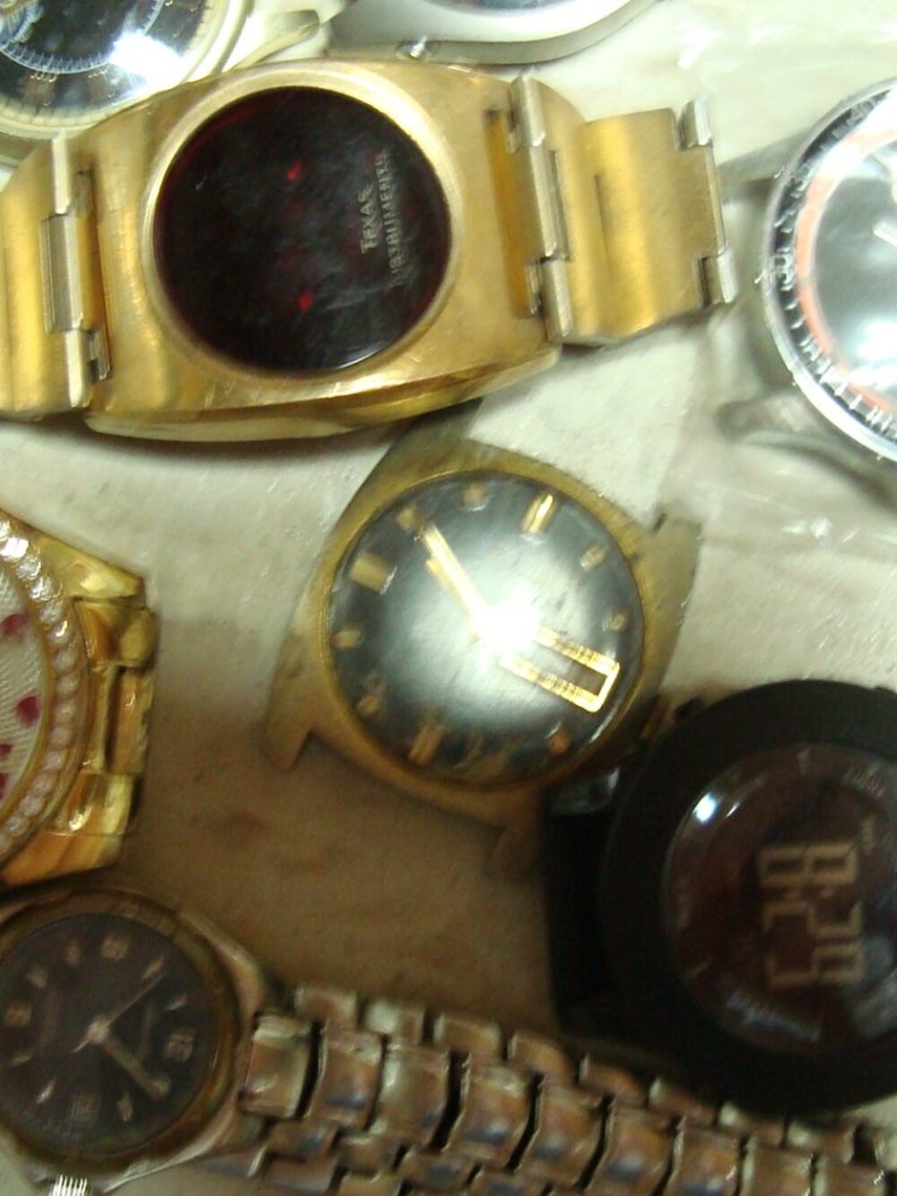 WATCHES LOT FOR PARTS OR RESTORE. - Picture 5 of 8